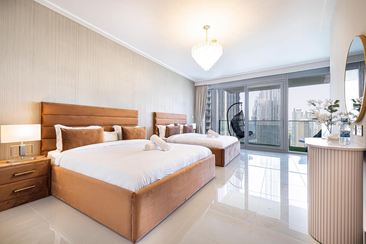 Magnificent Homes, Stunning Burj Khalifa And Fountain View 迪拜 外观 照片